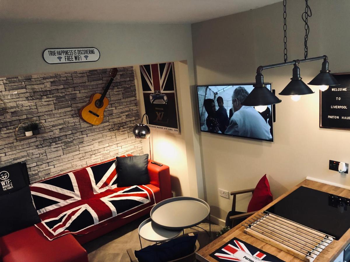 3 Double Bed Brittania Styled Central Home Near Lfc Sleeps 6 With Free Business Super Fast Fibre Broadband Liverpool Buitenkant foto